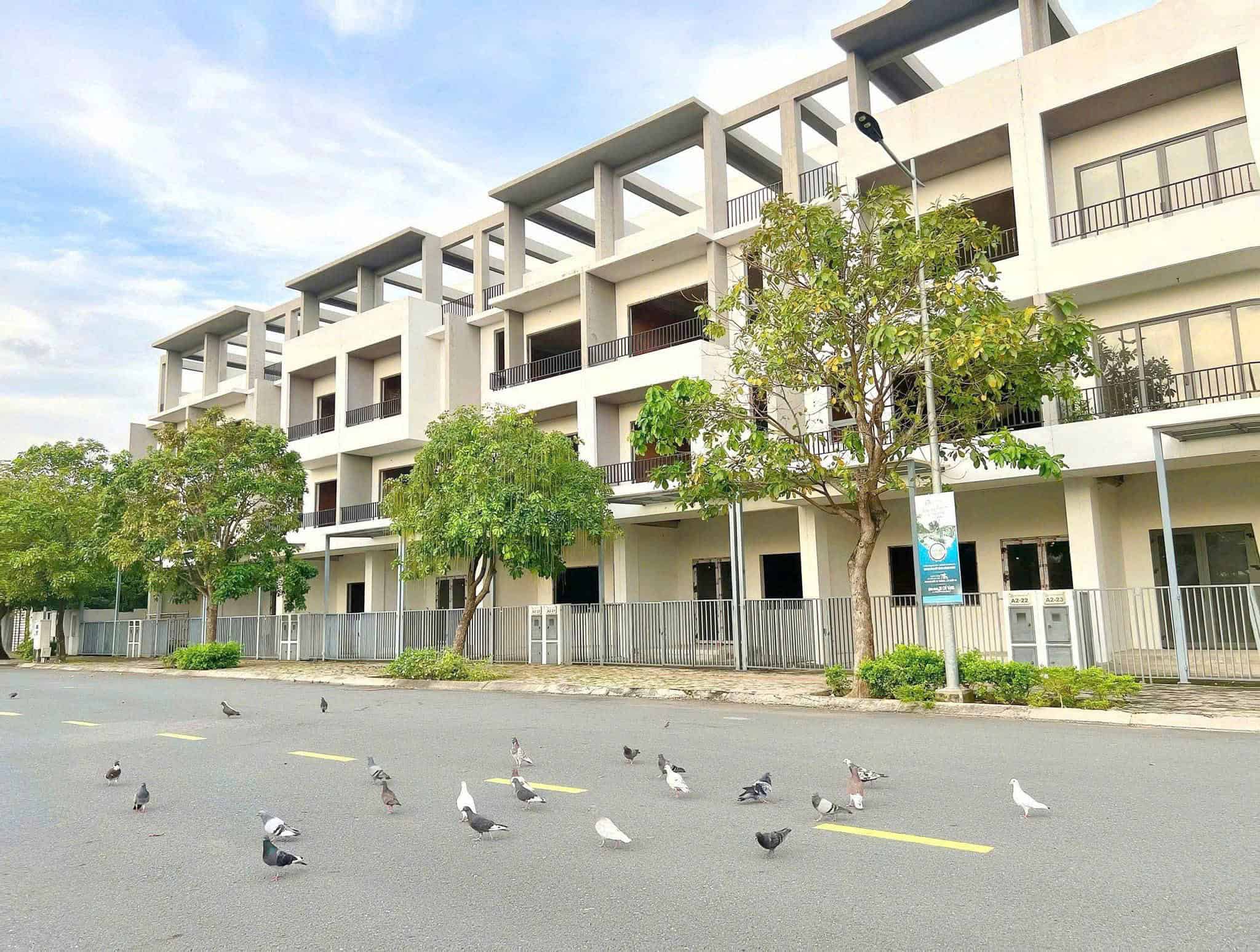 # 1 THE PEARL RIVERSIDE 55 the-pearl-riverside